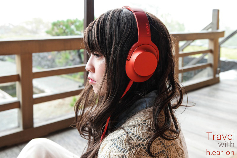 我的旅行好夥伴 Sony h.ear on MDR-100A 耳罩式耳機，讓時尚出色與好音樂伴你隨行！